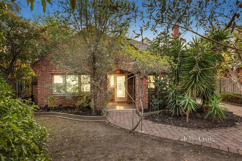 9 Mackie Grove, Brighton East, VIC 3187