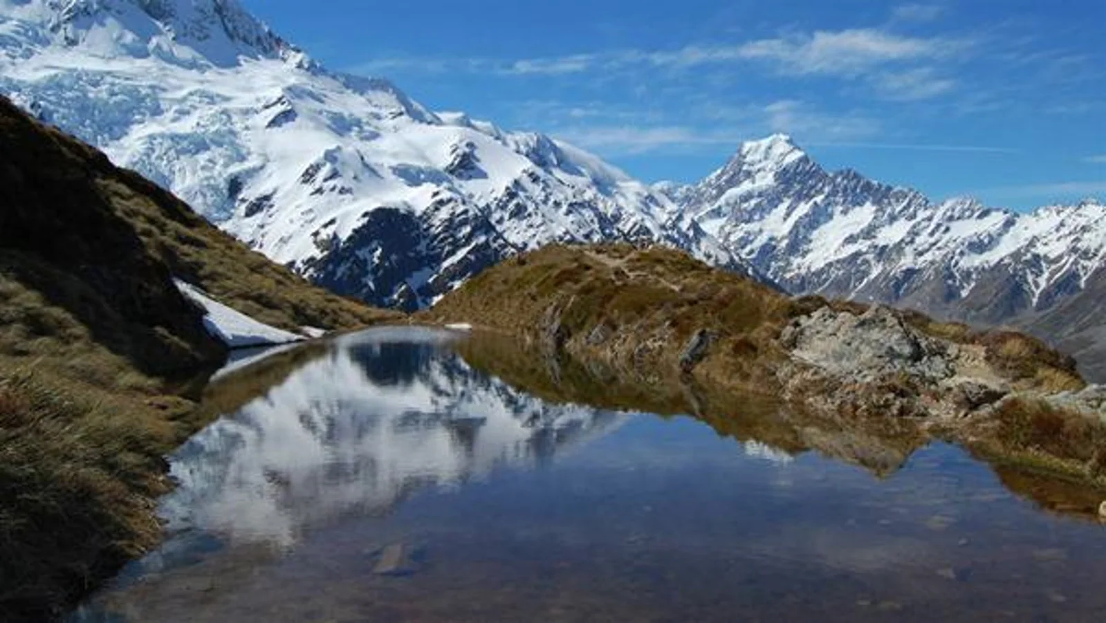 新西兰南岛库克山国家公园锡利冰斗湖 Sealy Tarns