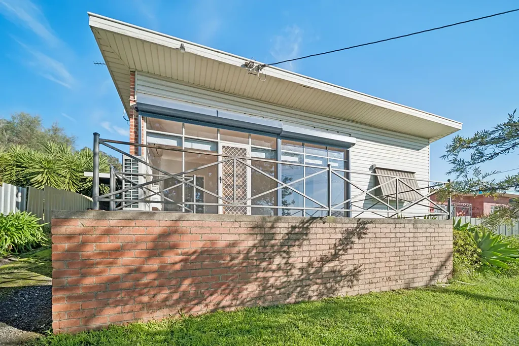 California Gully 2कमरा Affordable Elevated Gem – Ideal First Home or Investment!