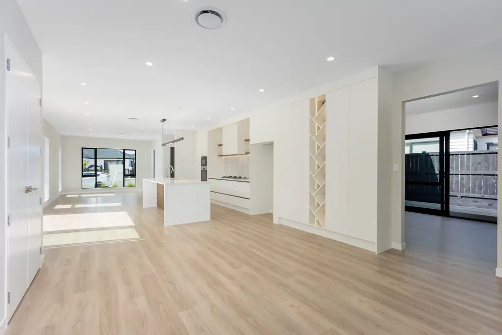Milldale 5Kwarto Prime Spot, Granny Flat, and Natural Light