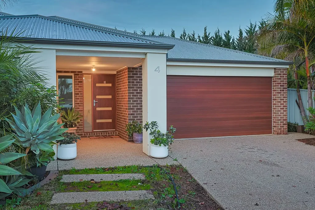 Buronga 5Kwarto MODERN COMFORT MEETS LIFESTYLE FLEXIBILITY ON A LARGE BLOCK
