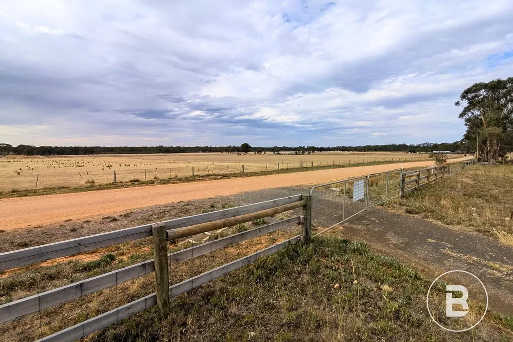 103 Alma-Moonlight Road, Alma, VIC 3465