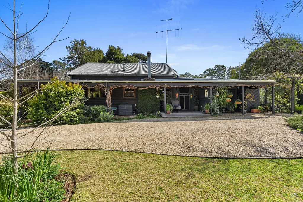 Avenel 3 Slaapkamer A Rare Country Masterpiece in the Heart of Avenel