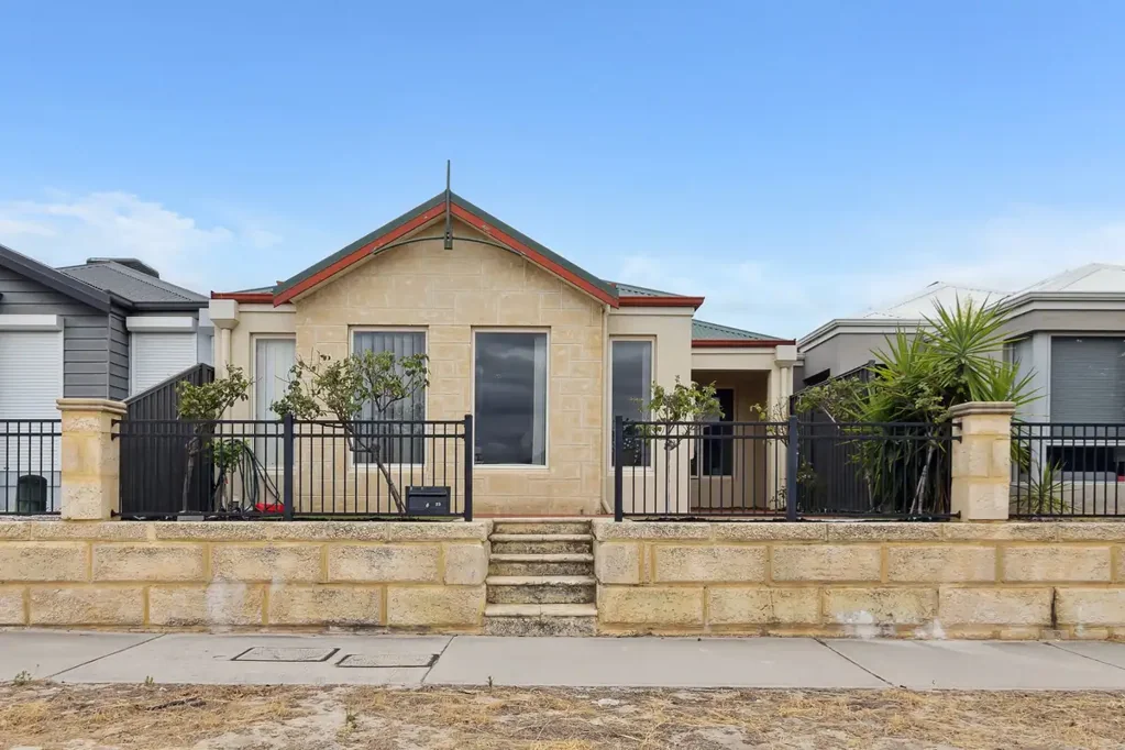 23 Cochrane Loop, Aveley, WA 6069