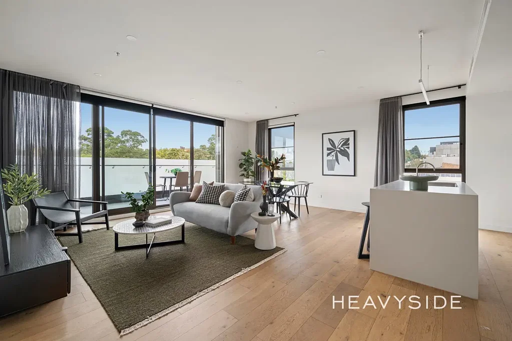 Mont Albert 2Moenga Live the High Life in this Luxurious and Spacious Prime Residence