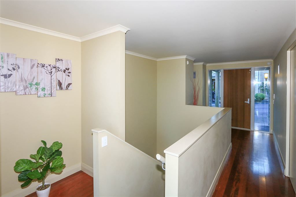 3 Curnow Way, Kaiwharawhara, Wellington, 3 phòng ngủ, 2 phòng tắm