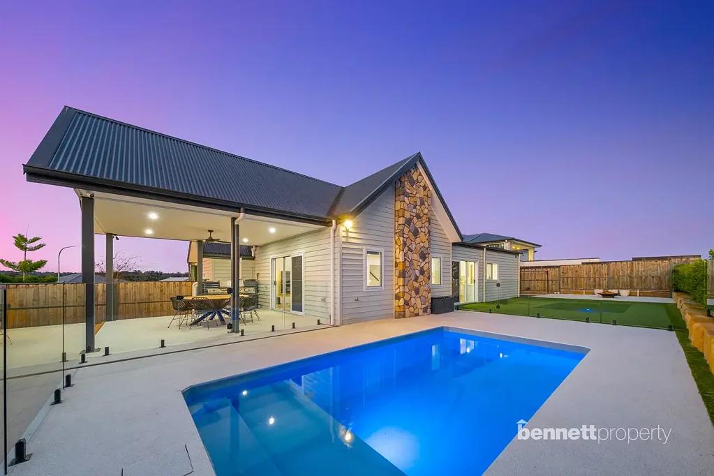 North Richmond 4房 提升您的生活品味 - STORYBOOK 住宅 ELEVATE YOUR LIFESTYLE - STORYBOOK RESIDENCE