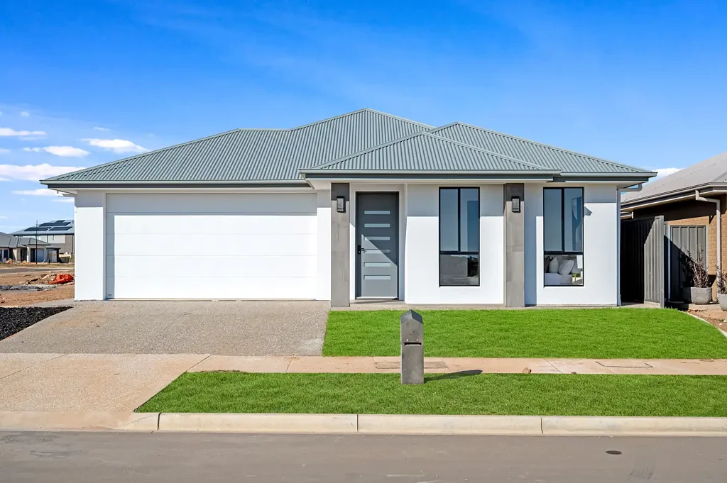 Riverlea Park 4 Slaapkamer Brand new designer excellence in a premier lifestyle estate