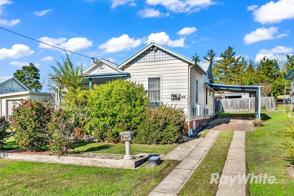 45 Gregson Street, Gloucester, NSW 2422