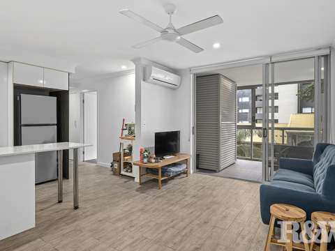 Woolloongabba 2 Bedroom Experience the Best of Urban Living in The Heart Of Woolloongabba!