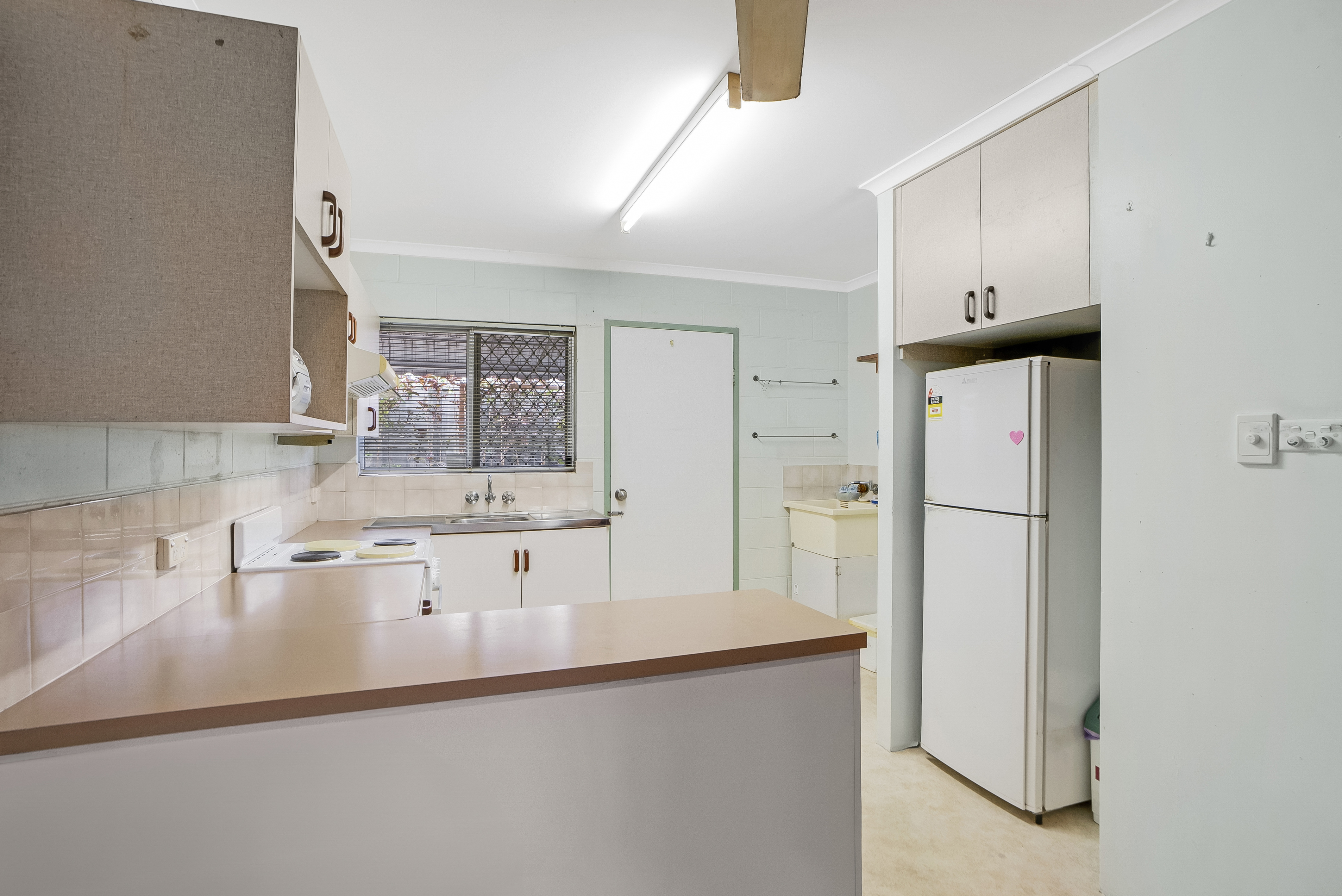 PALM VILLA UNIT 13 473-479 MCCOOMBE ST, MOOROOBOOL QLD 4870, 0 غرف, 0 حمامات, House