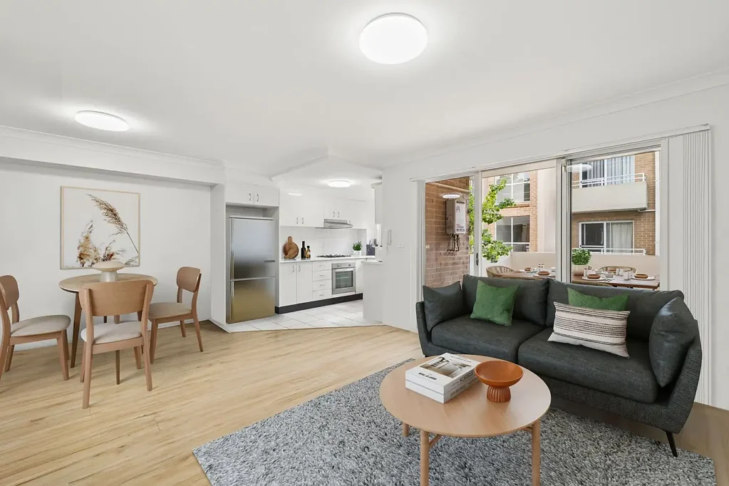 Strathfield 2Zimmer DESIGNER FAMILY LIVING ON THE FIRST FLOOR, NORTH ASPECT