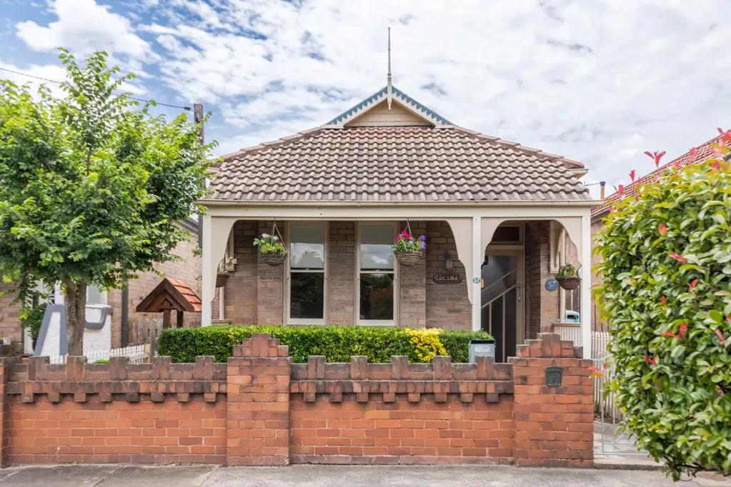 57 Calero Street, Lithgow, NSW 2790