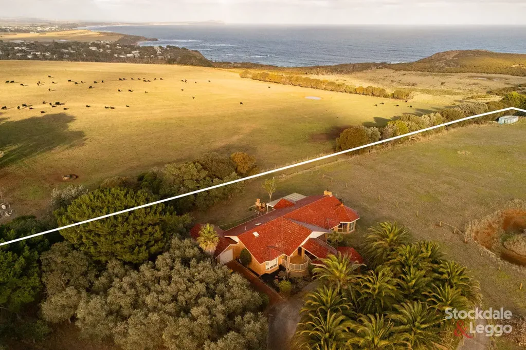 Ventnor 4ਬੈੱਡਰੂਮ 40 Acre Farmlet with Fabulous Ocean Views