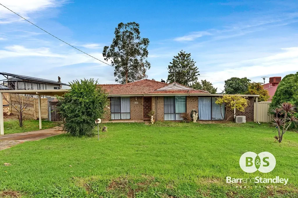 Donnybrook 3Zimmer Renovated Home with views as far as the eye can see!