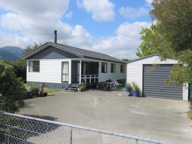 2/19 Elizabeth Street, Tauhara, Taupo, 3 habitaciones, 1 baños