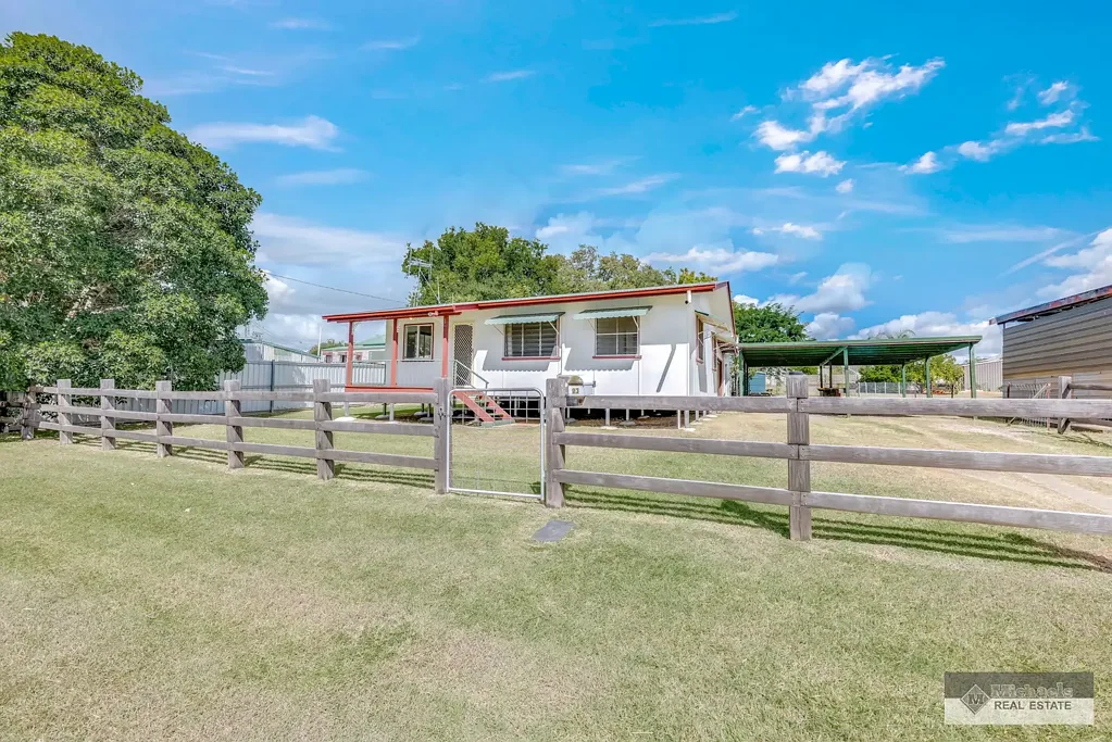 23 Elliott Street, Gin Gin, QLD 4671