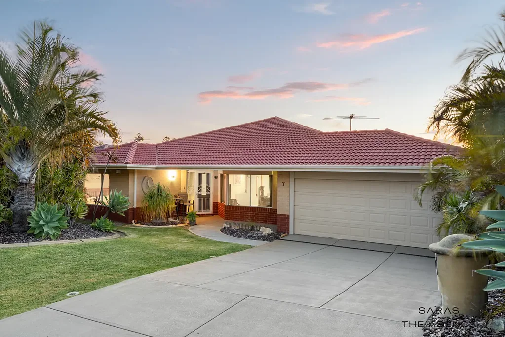 7 Fairmount Close, Bibra Lake, WA 6163