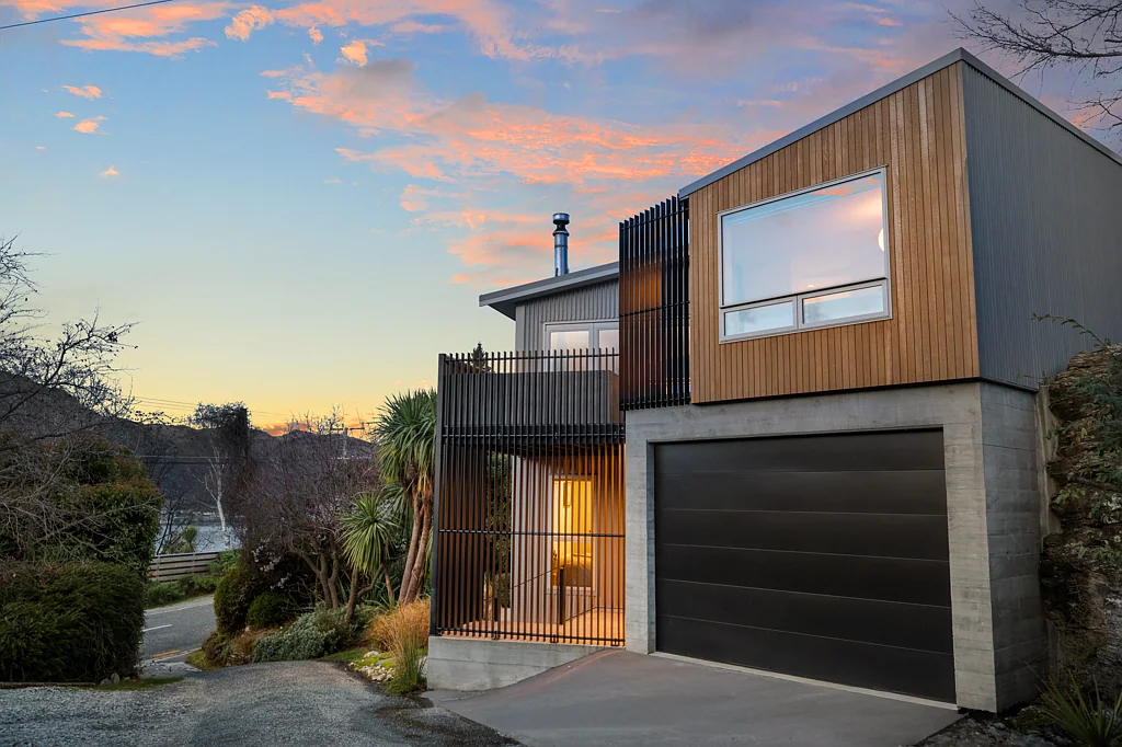 Kelvin Heights 3Habitaciones Style & Seclusion in Sunny Kelvin Heights