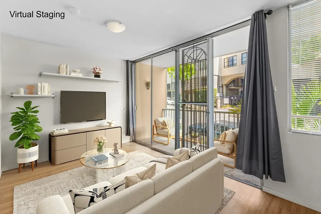 Rushcutters Bay Spacious Studio with Leafy Outlook, Balcony & Secure Car Space
