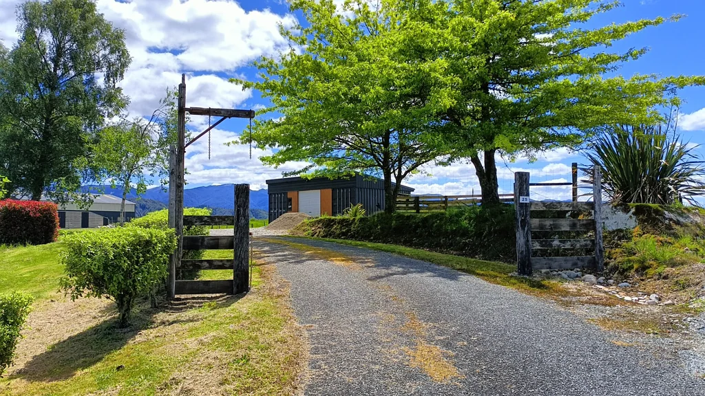 Reefton Your dream starts here 