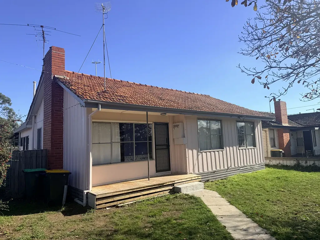5 Banksia Road, Wendouree, VIC 3355