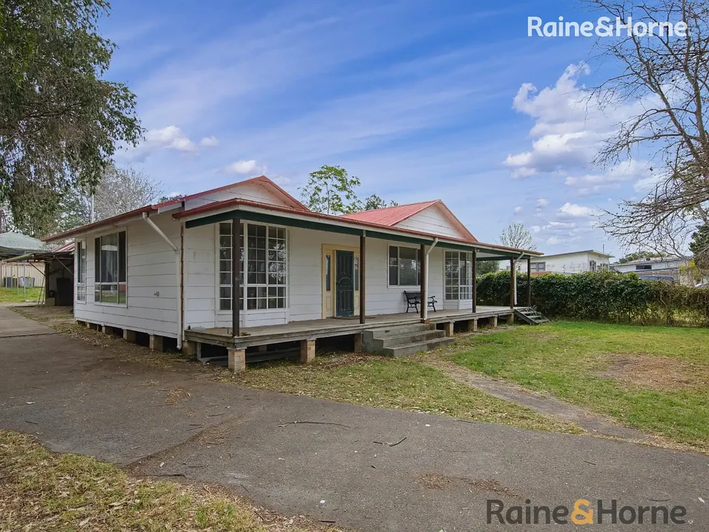 35 Thomas Street, Moruya, NSW 2537