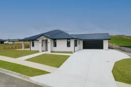 69 Leathem Crescent, Pokeno