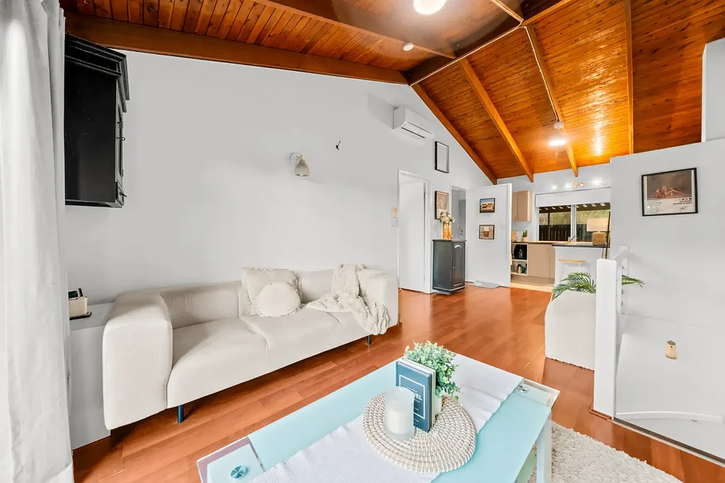 Shailer Park 2ਬੈੱਡਰੂਮ Modern Townhome Living with Space, Style & Convenience