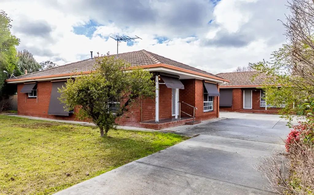 Lavington 2房  Only Two on the Block - No Strata Management Fees