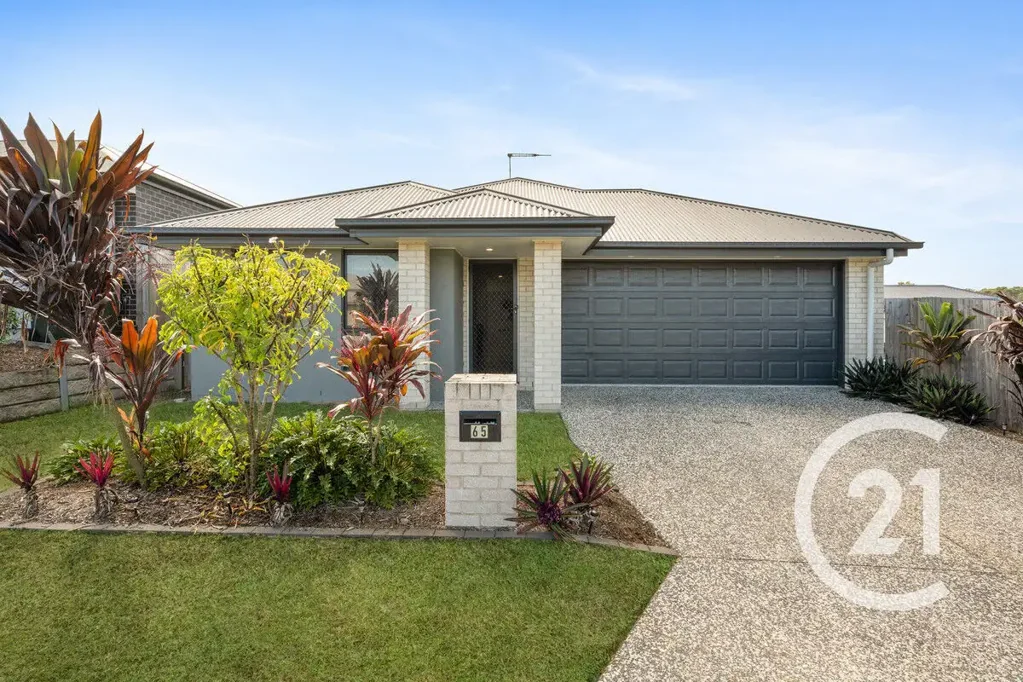 Breaklease - 4 Bedroom Family Home