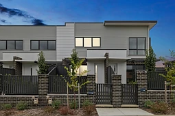 29/4 Corkery Crescent, Taylor