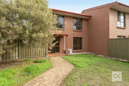 2/8 Joy Street, Ascot Park