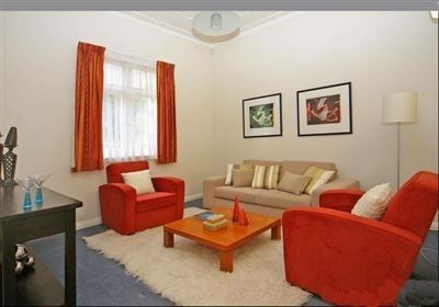 7/4 Derby Street, Mount Victoria, Wellington, 1 ห้องนอน, 1 ห้องน้ำ