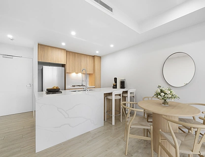 B303/86 Centenary Drive, Strathfield, Inner West, 2 phòng ngủ, 2 phòng tắm, Apartment