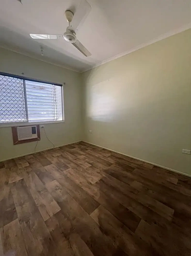 36A Jackson Avenue, Moranbah, QLD 4744, 2 slaapkamers, 1 badkamers, Apartment