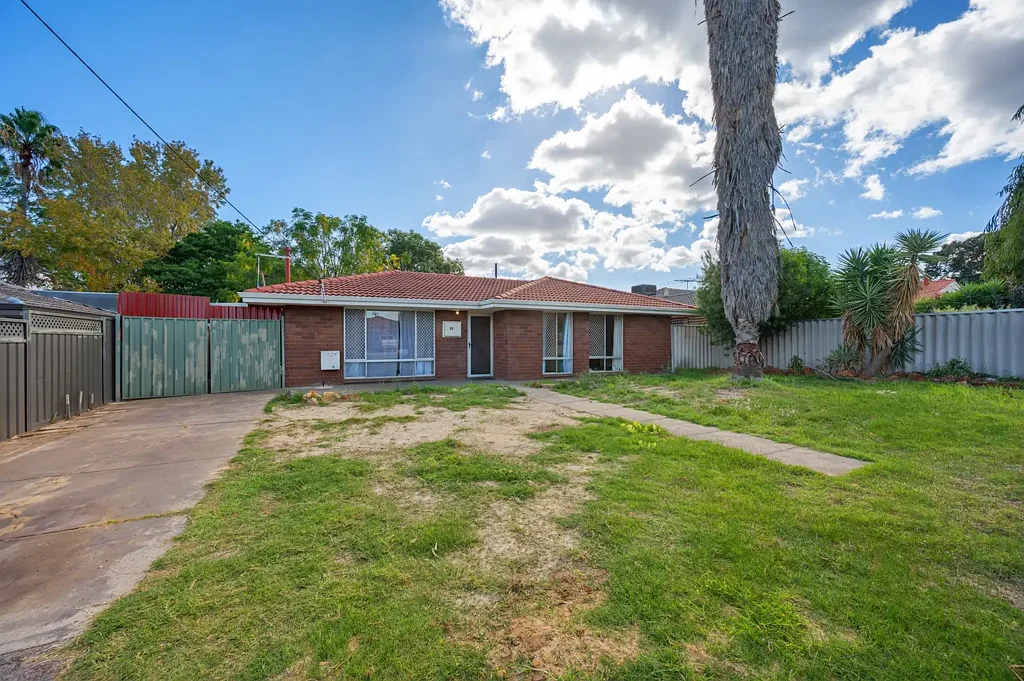 Three Bedroom with Large Shed