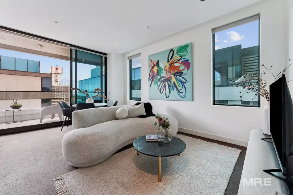 Melbourne 2ਬੈੱਡਰੂਮ Expressions of Interest Closing Monday the 21st of July at 3pm (Unless Sold Prior)