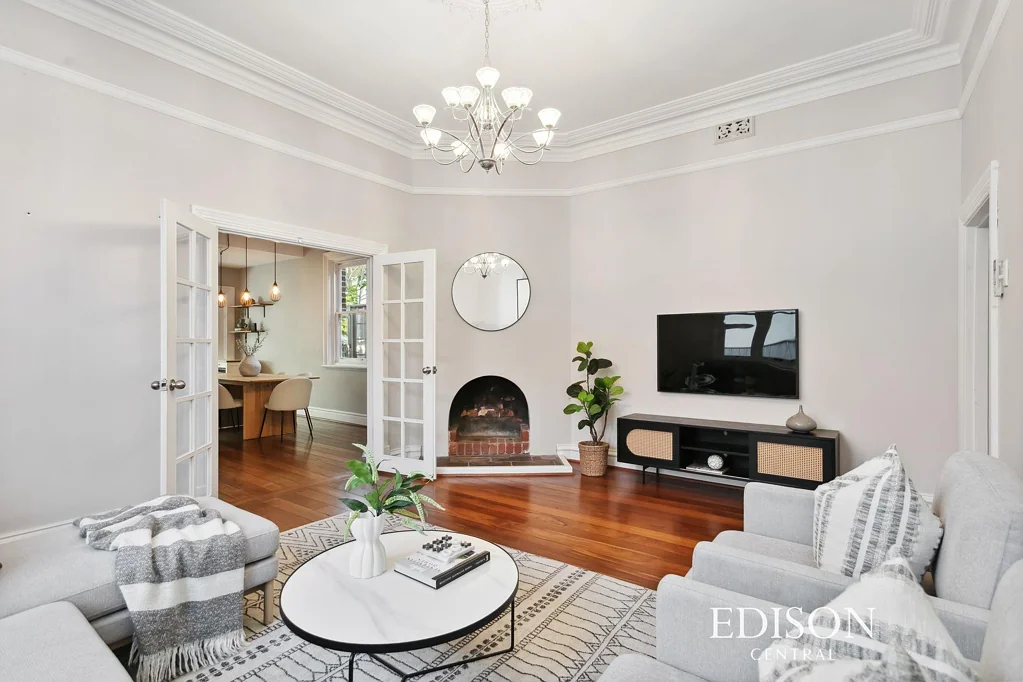 West Perth 2 Bedroom Period Classic for a Fabulous Lifestyle.