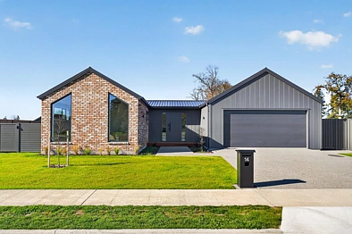 Upper Plain 4房  Brand New Striking Home! BEO $1,049,000