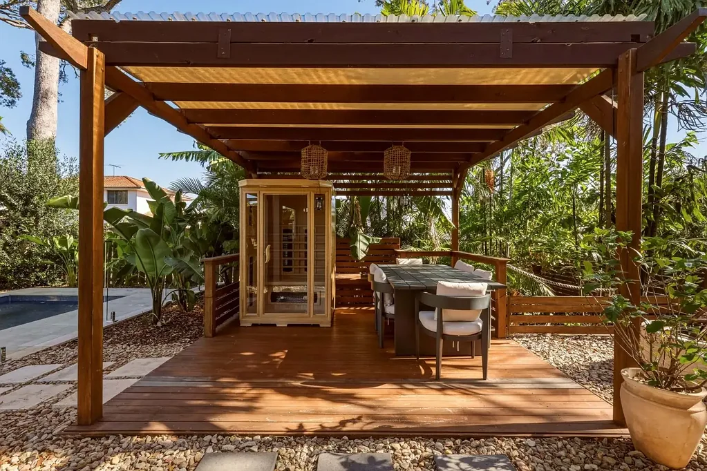 Nudgee 4બેડરૂમ Contemporary Family Living with a Resort-Style Pool