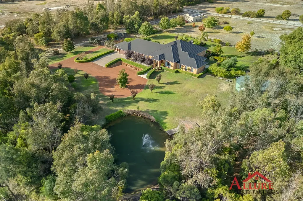 219 Karbro Dr, Cardup, WA 6122
