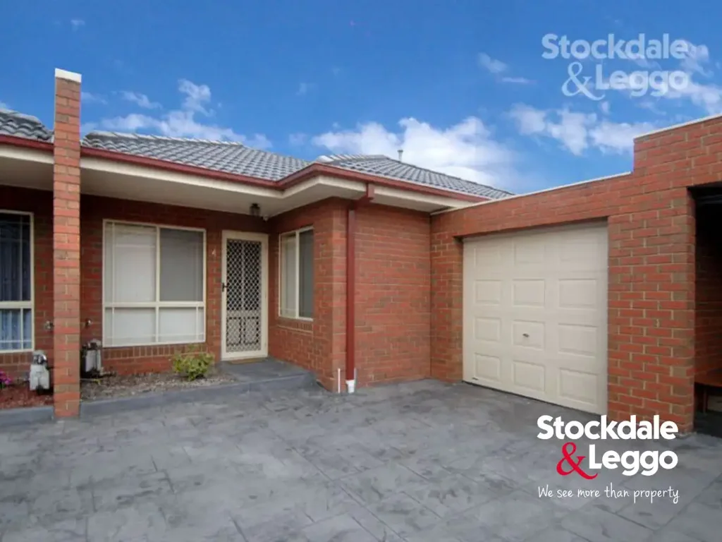 WALK TO EVERYTHING – LOCATION, COMFORT & CONVENIENCE IN THE HEART OF GLENROY