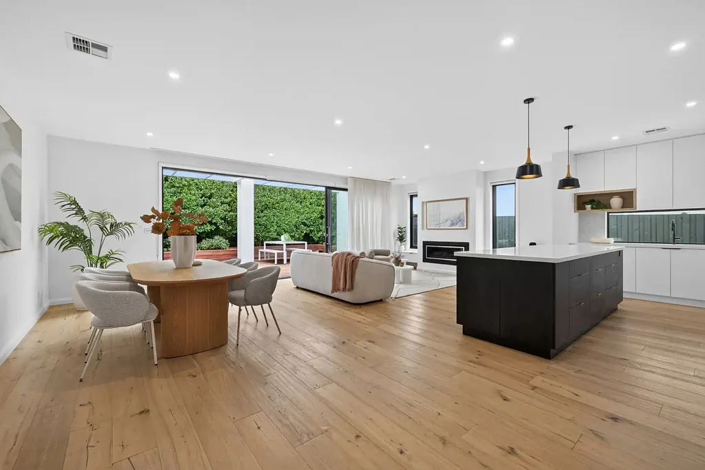 Mentone 4 Slaapkamer Standout Offering in Location Loved by Families