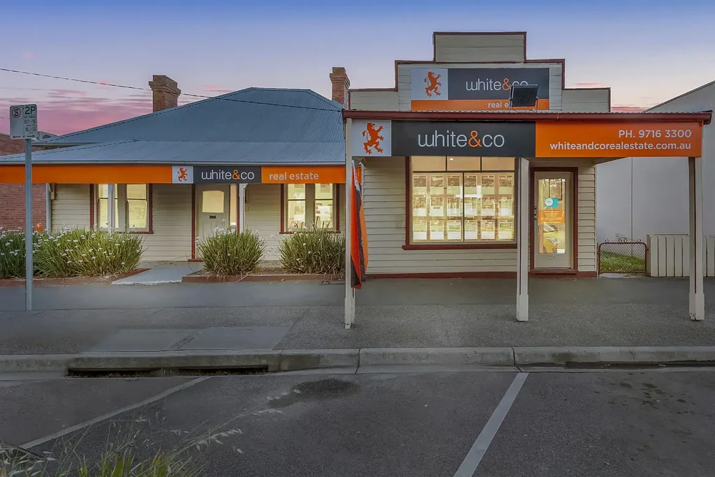 Whittlesea 3ਬੈੱਡਰੂਮ For Sale By Auction Friday 24th July @ 11am
'Landmark' Property on Church Street - 919m2 allot.