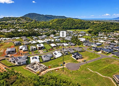 ਬਾਹਰੀ - 11 Turrum Close, Kanimbla, QLD 4870