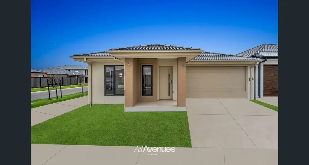 A Lifestyle of Convenience in Clyde's Evergreen Estate