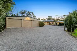 102 Boes Road, Tyabb