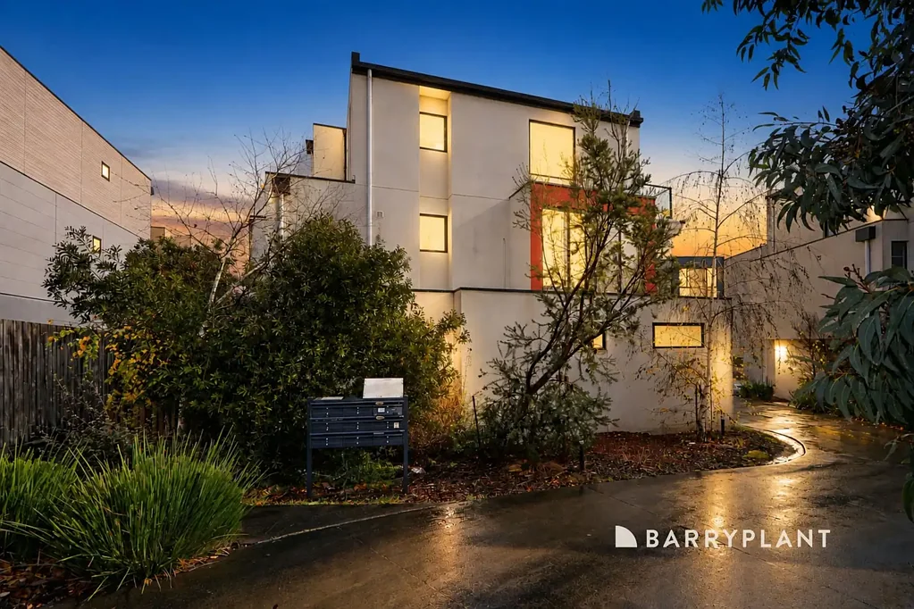 Rowville 2غرفة نوم CONTEMPORARY SOPHISTICATION IN ROWVILLE'S LIFESTYLE HEART