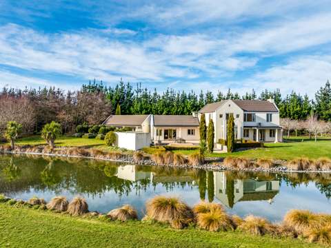 Prebbleton 5房  Parklike Estate with Business Potential